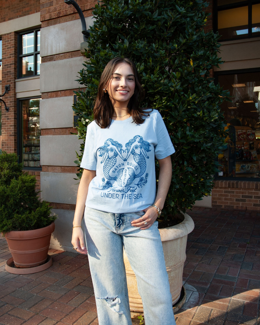 Unique Louisiana Gifts, Louisiana Apparel, Baton Rouge, New Orleans, Lafayette, Sweet Baton Rouge, Louisiana Apparel Near Me, Louisiana themed shirt, Local themed Shirt, Louisiana Botanical shirt, Louisiana Botanical near me, Floral shirt, Louisiana flower shirt, Flower Fest Baton Rouge, Flower Fest T-Shirt