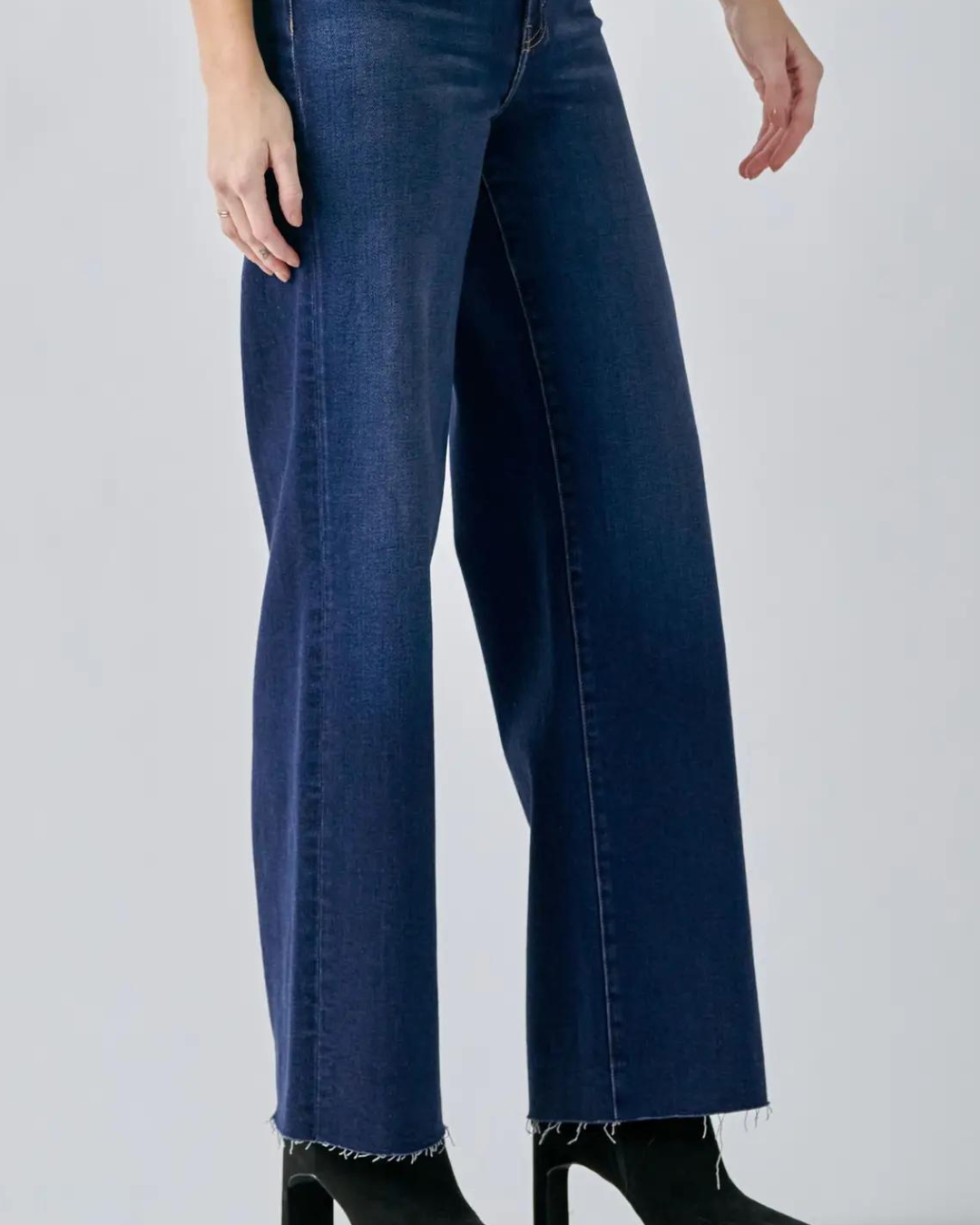 Hidden Dark Wash Clean Stretch Dad Jean