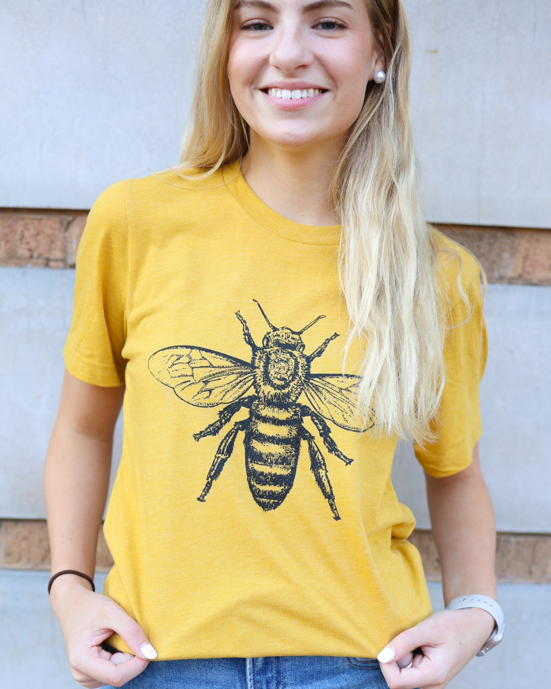 Honey Bee Louisiana State Symbol T-Shirt