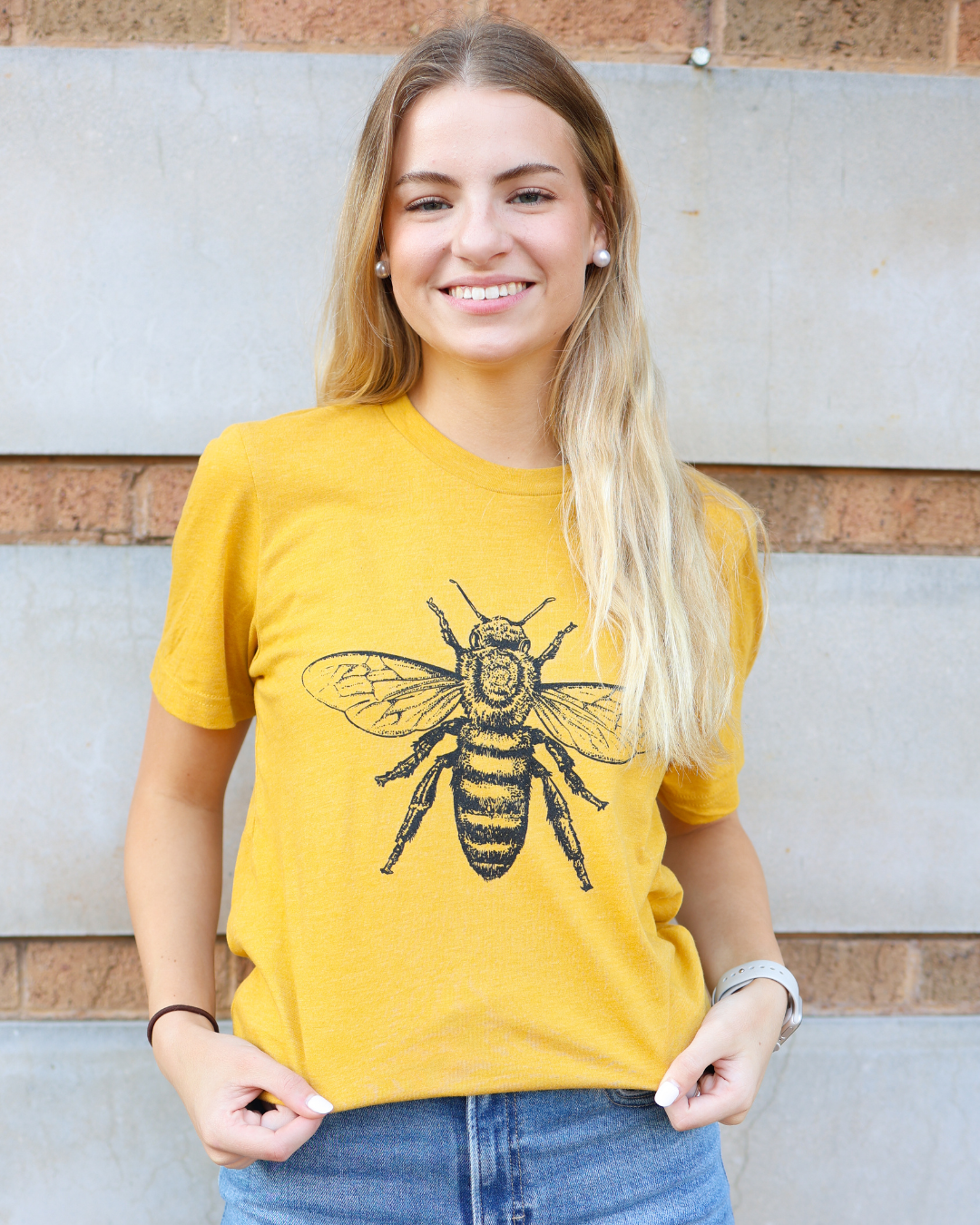 Honey Bee Louisiana State Symbol T-Shirt