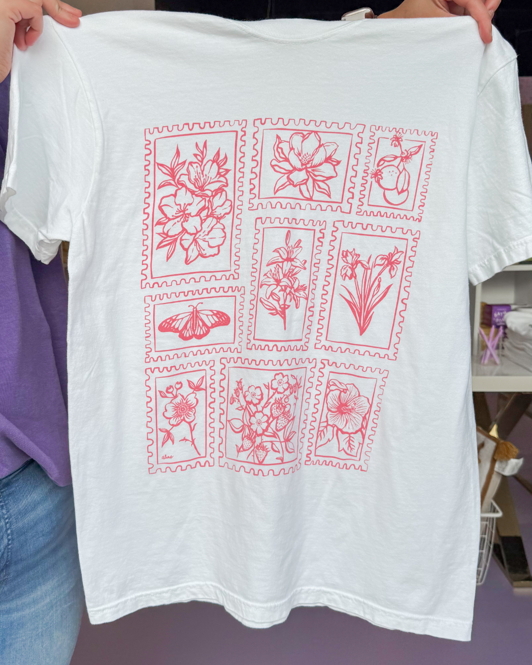 Unique Louisiana Gifts, Louisiana Apparel, Baton Rouge, New Orleans, Lafayette, Sweet Baton Rouge, Louisiana Apparel Near Me, Louisiana themed shirt, Local themed Shirt, Louisiana Botanical shirt, Louisiana Botanical near me, Floral shirt, Louisiana flower shirt